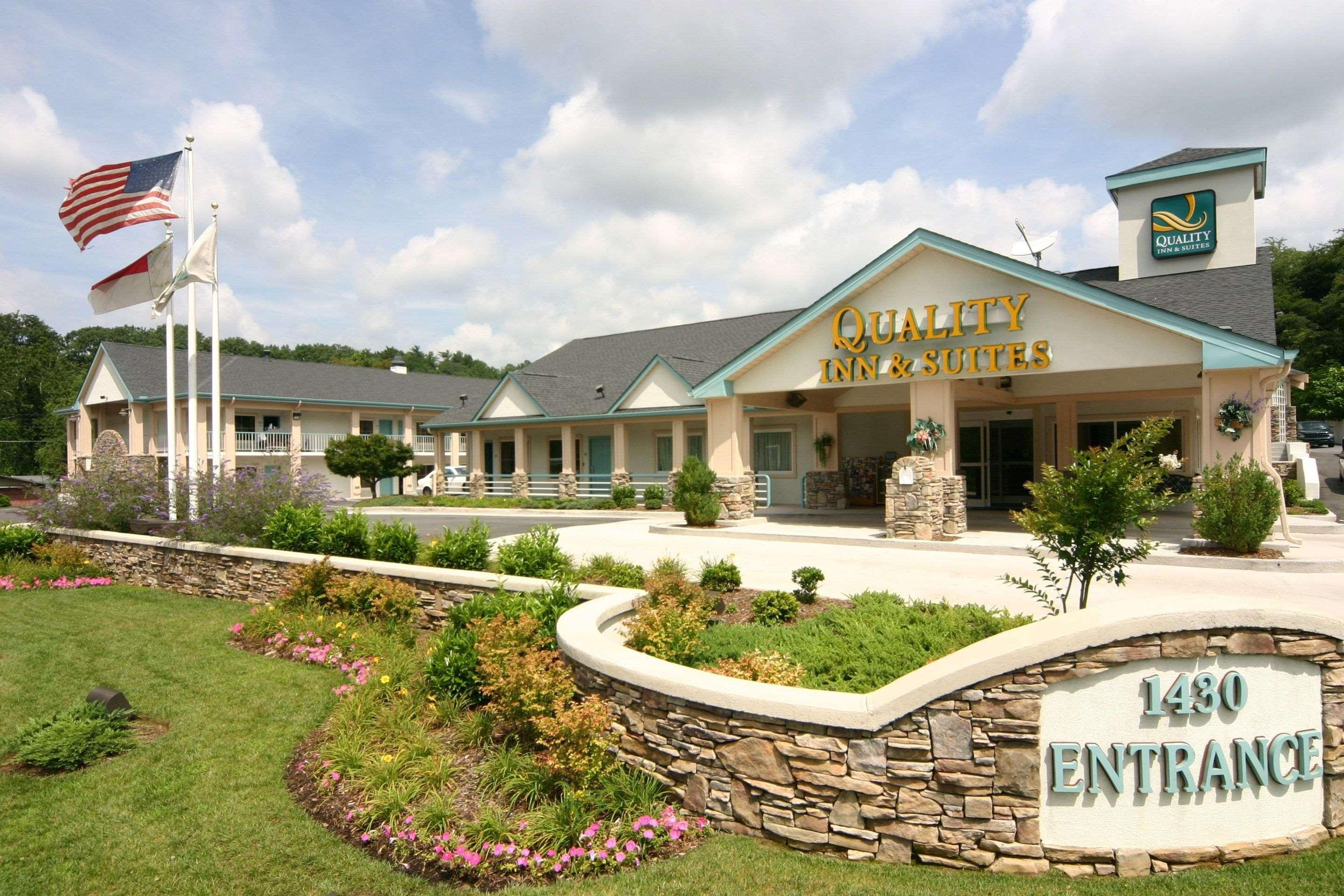 Quality Inn & Suites Biltmore East Эшвилл Экстерьер фото